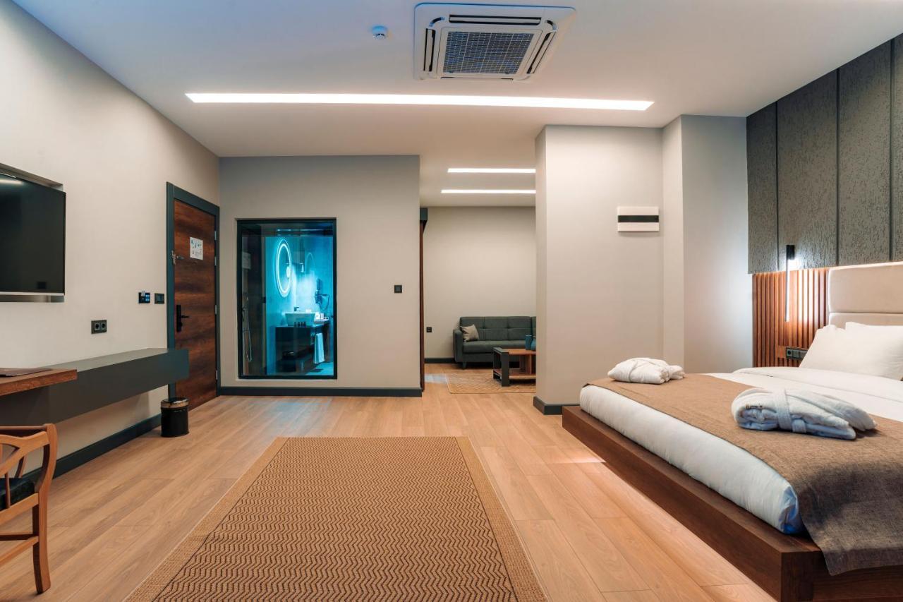 på 1300 m² i Trabzon centrum, med 4 sovrum och 1 badrum  Exteriör bild