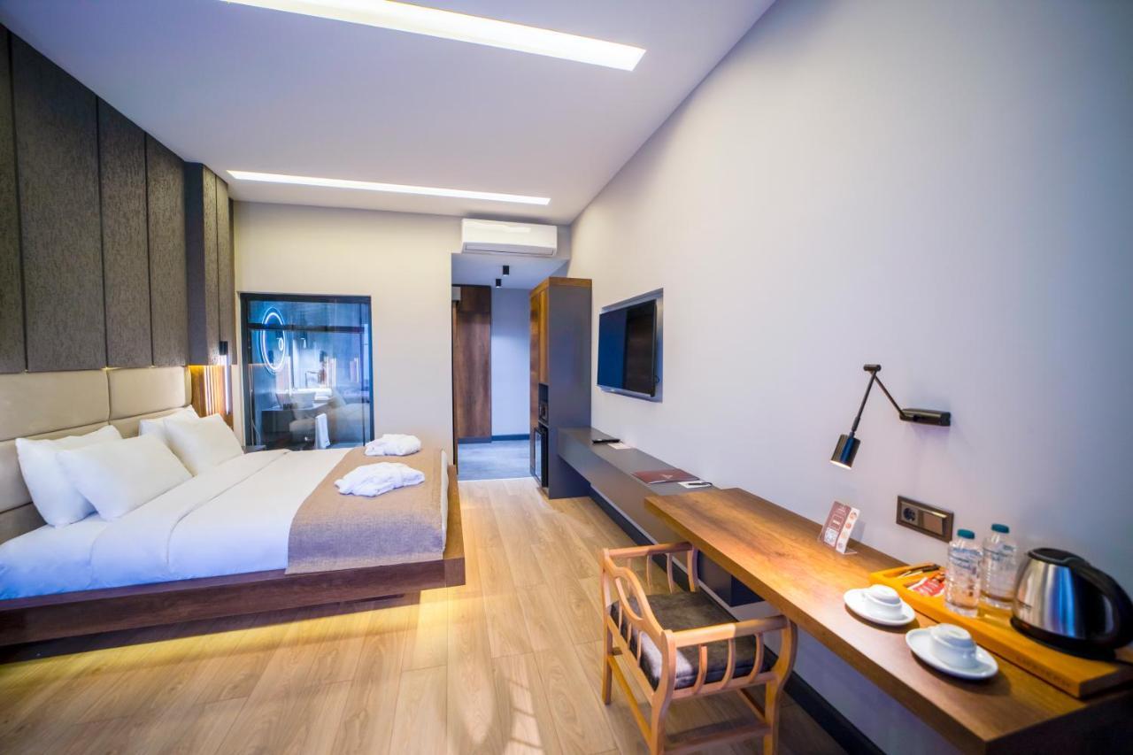 på 1300 m² i Trabzon centrum, med 4 sovrum och 1 badrum  Exteriör bild